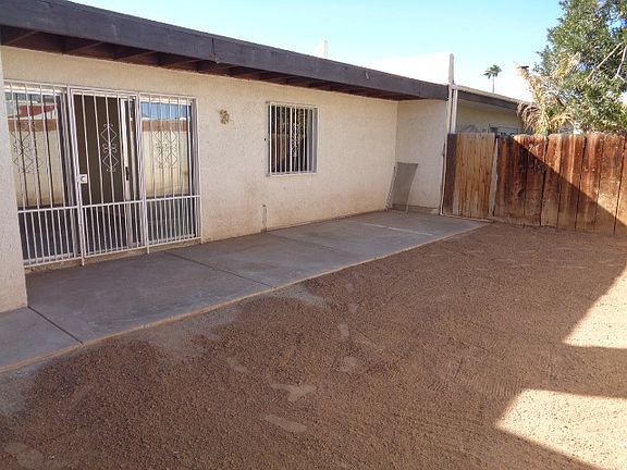 5th image of 814 W Cortez Ln