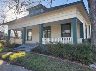 902 N 1st St, Temple, TX 76501