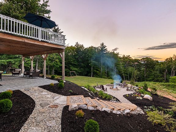 3rd image of 47 Clover Ridge Road