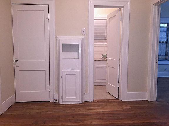3rd image of 1531 Maryland St APT 2