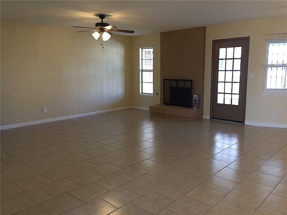 4th image of 4507 Capricorn Dr