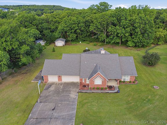 4th image of 1803 Sleepy Hollow Rd