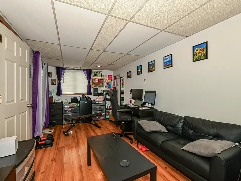 2911 E Vogel Ave #B — Photo 13