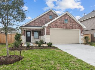 26560 Eternal Dr, La Marque, TX 77568