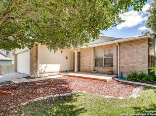 8002 Coco Meadow Dr, Converse, TX 78109