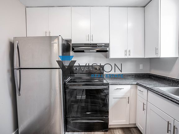 5th image of 1071 W Wenco Dr