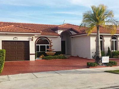 8863 NW 142nd Ln, Miami Lakes, FL, 33018