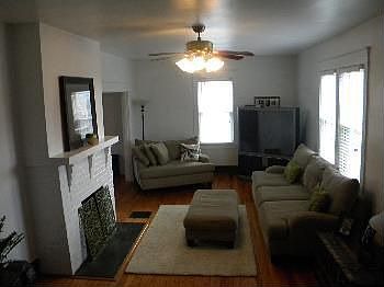 2nd image of 643 Parkview Ave
