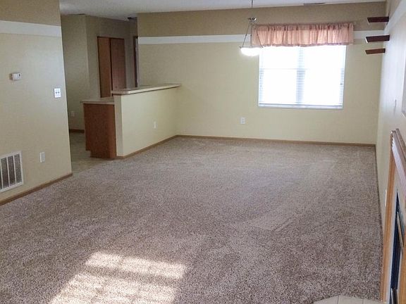 5th image of 4124 Sweet Shadow Ave