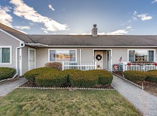 90 Kelley Rd, Chicopee, MA 01022