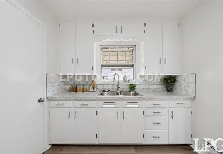 3430 Anderson Pkwy — Photo 13