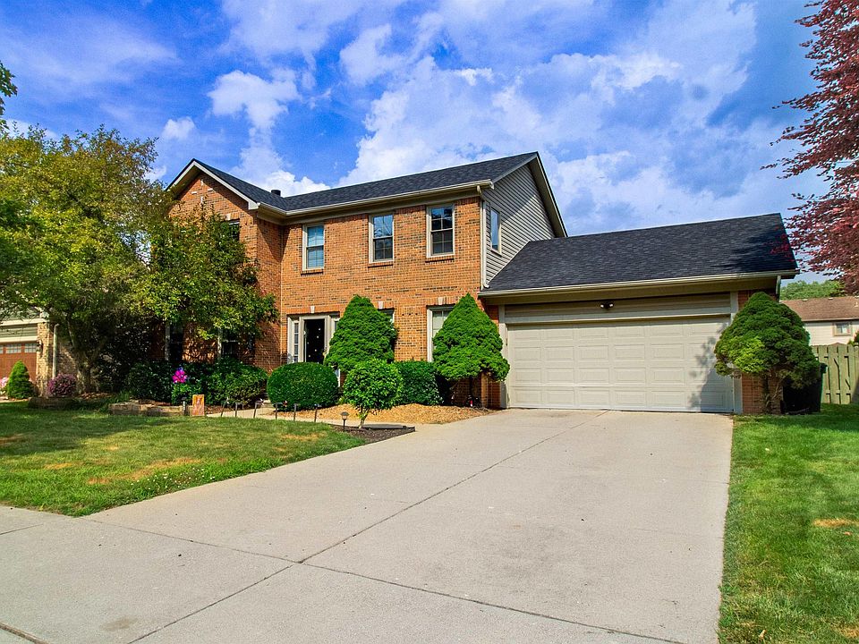 1st image of 7584 Maple Dr