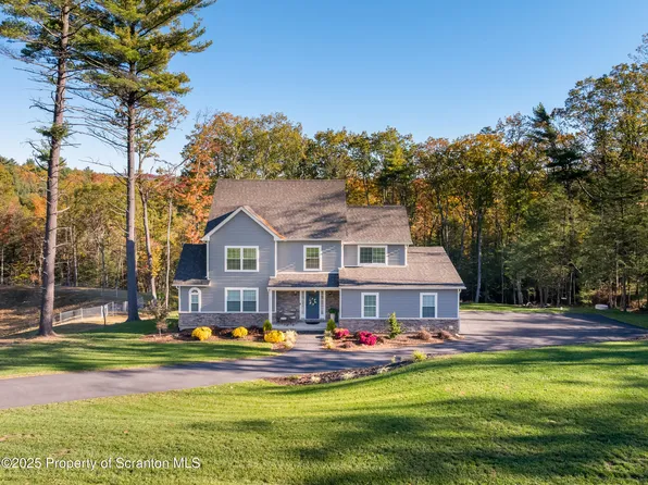 131 Chinaberry Way, Kunkletown, PA 18058