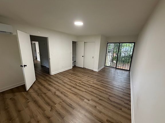 4th image of 1948 Maryland Ave