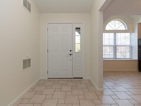 3rd image of 7847 Harcourt Springs Dr
