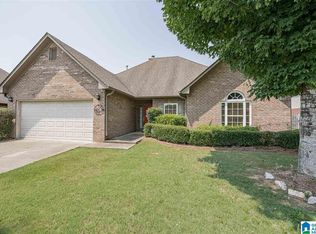 268 Creekside Ln, Pelham, AL 35124