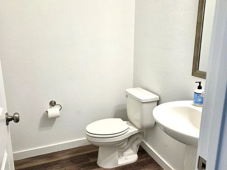 615 Collier Dr — Photo 16