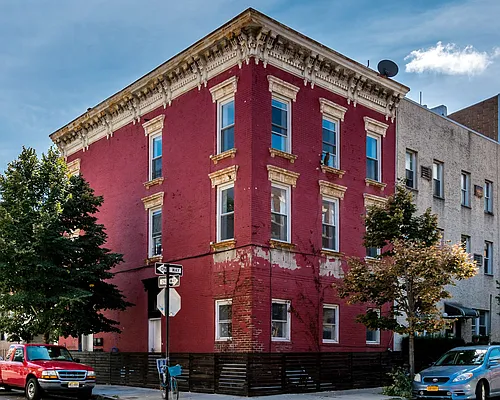 Rented by Nooklyn NYC LLC | media 83