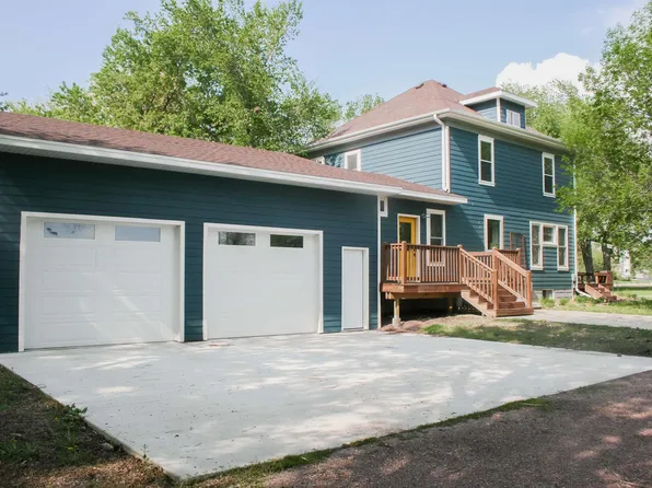 480 161st St, Luverne, MN 56156