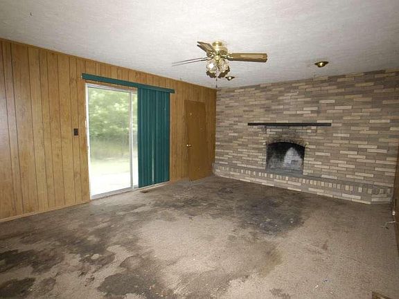 4th image of 59 Santin Cir