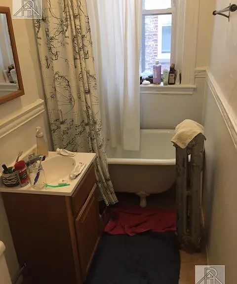 5 Walbridge St #4 — Photo 4