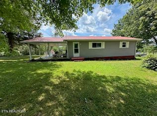 258 Monte Vista Rd, Ewing, VA 24248