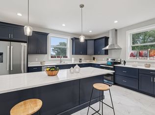 920 Drift Rd, Westport, MA 02790