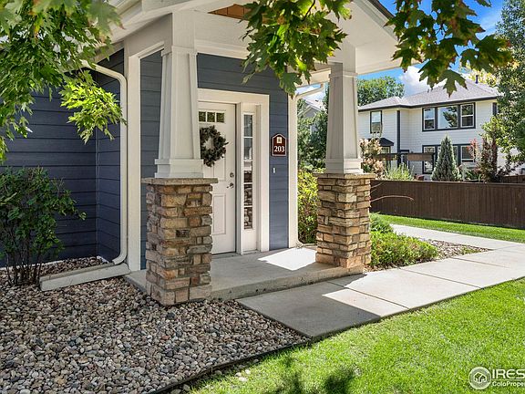 4th image of 2215 Owens Ave #203