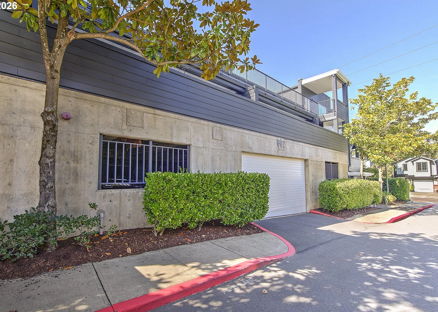 2 bed, 979 sqft, $2,500 — Photo 4