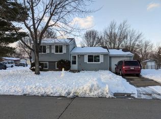 5522 Yucatan Dr, Indianapolis, IN