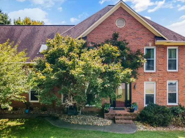 9800 Kristi Dr, Knoxville, TN 37922