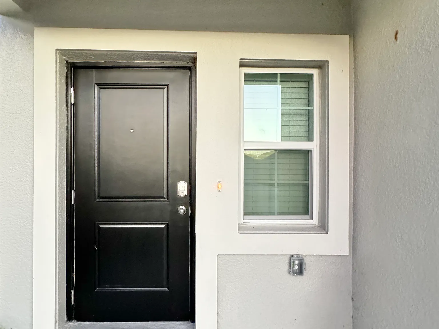 977 Harold Pass — Photo 3