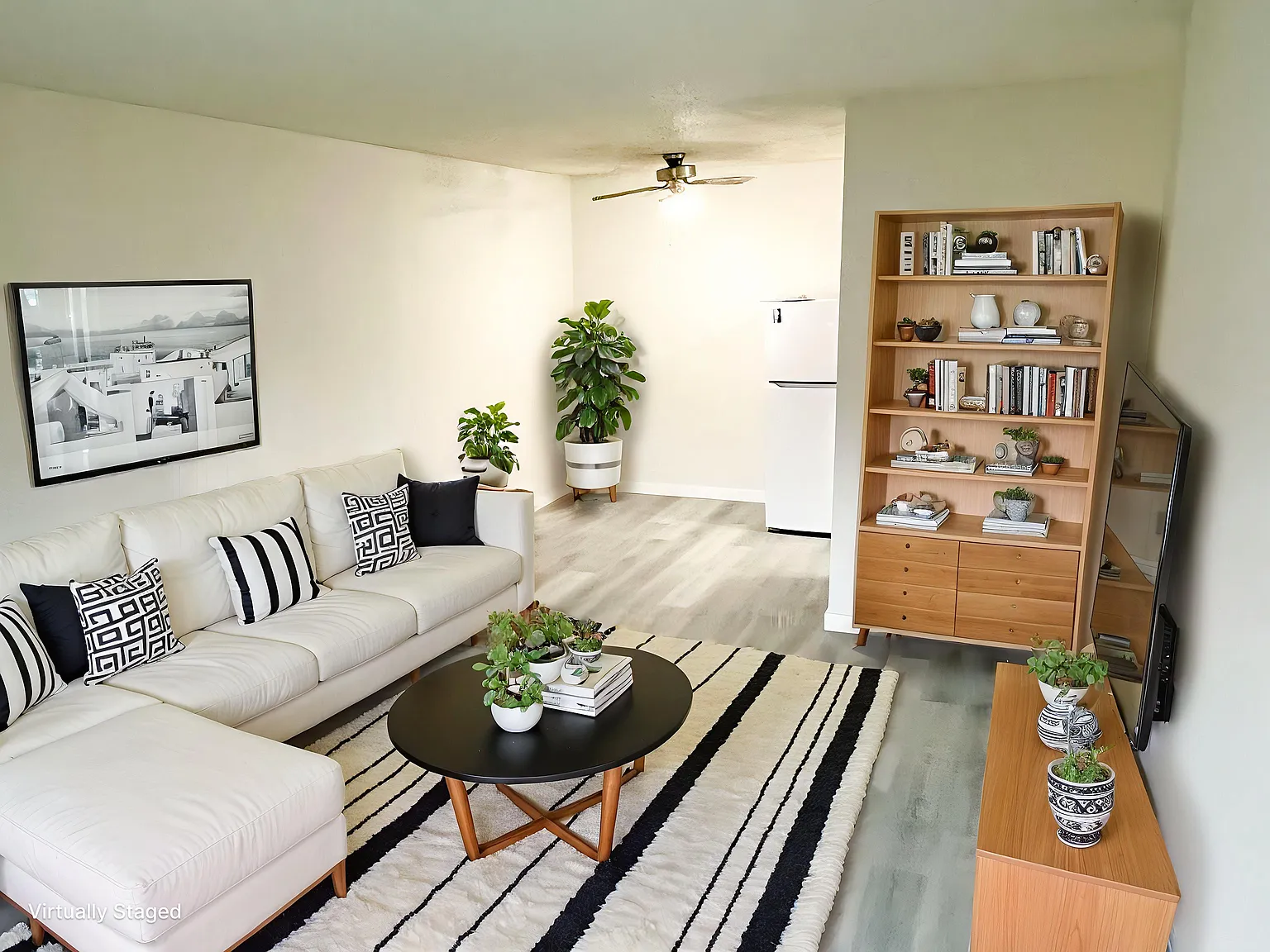 West Meadow Apartments — Photo 2