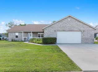 313 Torrington Ln, Freeburg, IL 62243