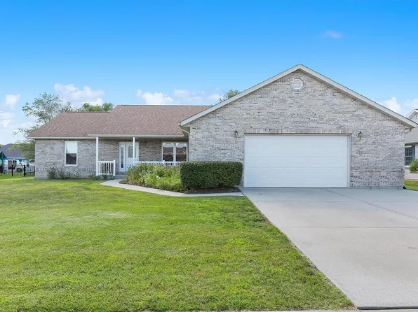 313 Torrington Ln, Freeburg, IL 62243