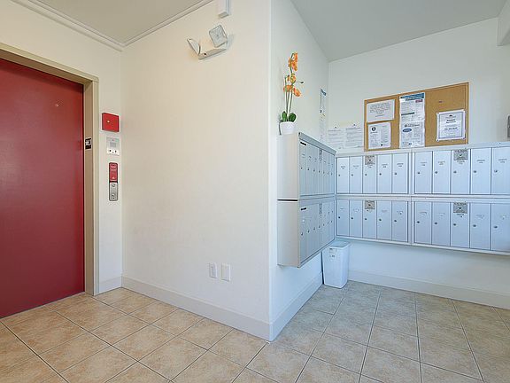 5th image of 20120 Whitman Ave N APT 103
