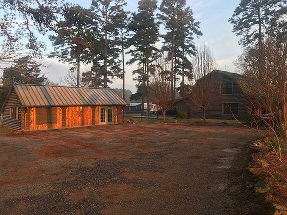 GUEST HOUSE