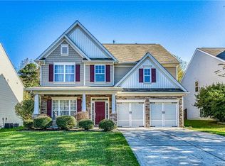 9720 Needlepoint Rd, Charlotte, NC 28215