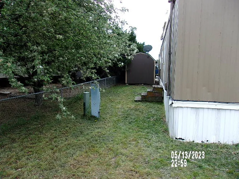 64 S Rose Cir — Photo 3