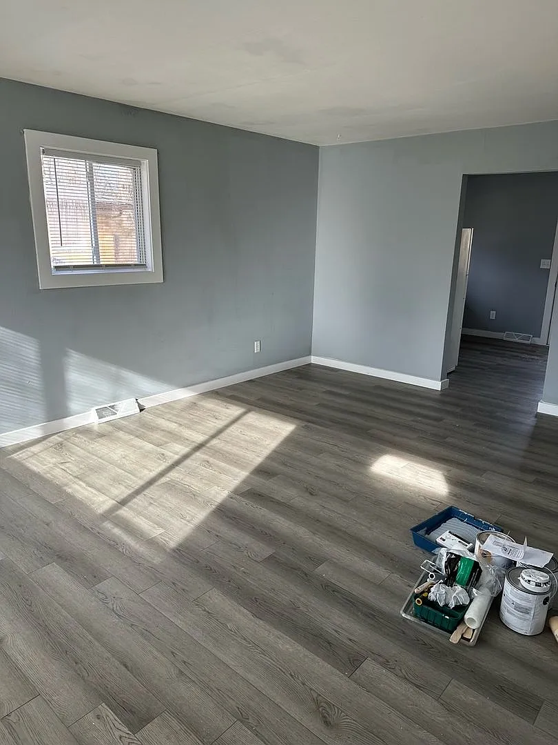 2942 S Walnut St. — Photo 4