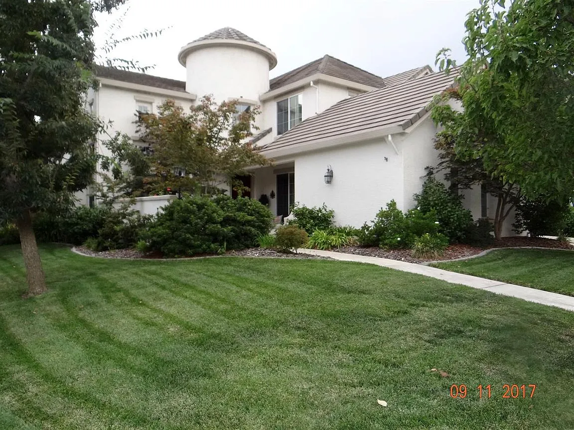 2420 W Windrim Ct photo 1