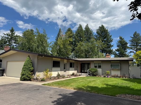 759 1st Ave EN