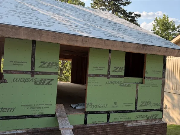 7 Britten Cir, Bella Vista, AR 72715
