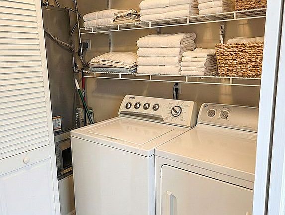 3rd image of 1902 Dartmouth St APT O2