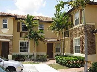 1st image of 1650 NE 33rd Ave #1077
