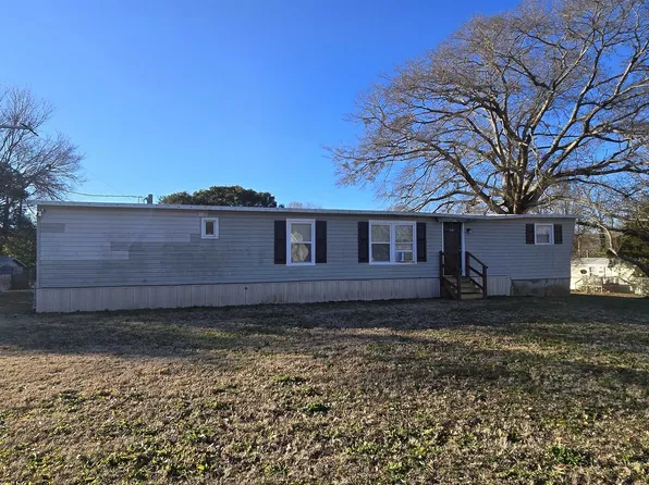 304 Adams St, Gaffney, SC 29340