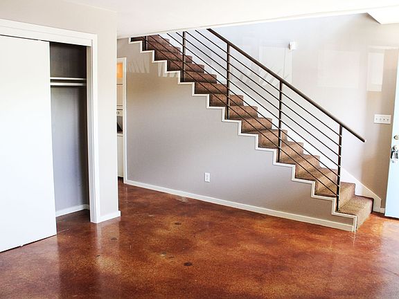 2nd image of 116 Nova Mae Dr APT 4