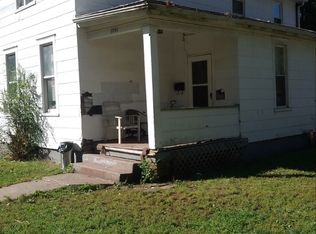 1501 S 14th St, Springfield, IL 62703