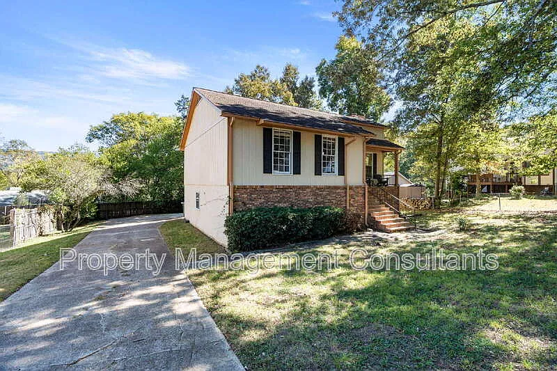 13115 Chaney Thompson Rd SE