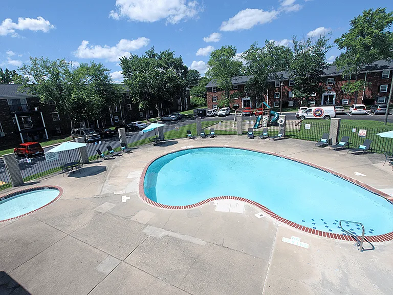 Sparkling Swimming Pool!